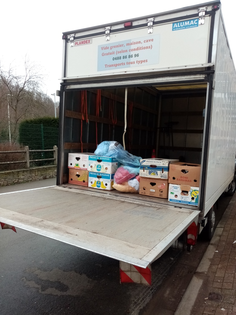 Camionnette AD Eternam Vivere